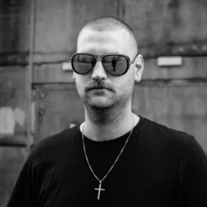 Julience – As The Deer